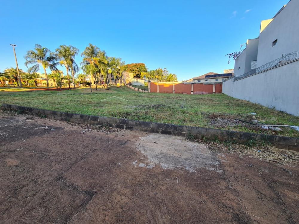 Comprar Terreno / Padrão em Ribeirão Preto R$ 1.000.000,00 - Foto 2