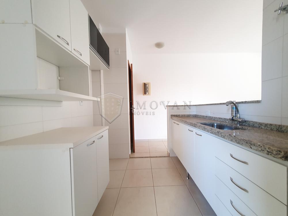 Alugar Apartamento / Padrão em Ribeirão Preto R$ 1.180,00 - Foto 3