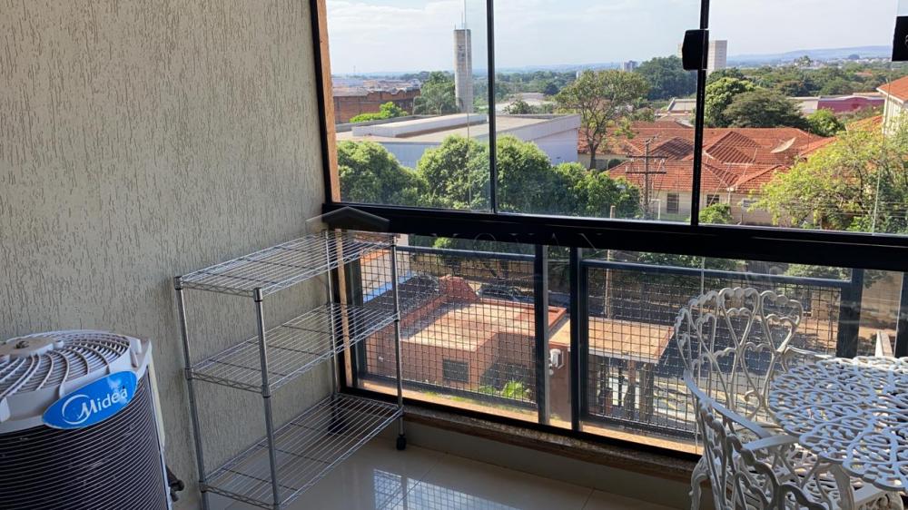 Alugar Apartamento / Padrão em Ribeirão Preto R$ 1.300,00 - Foto 16