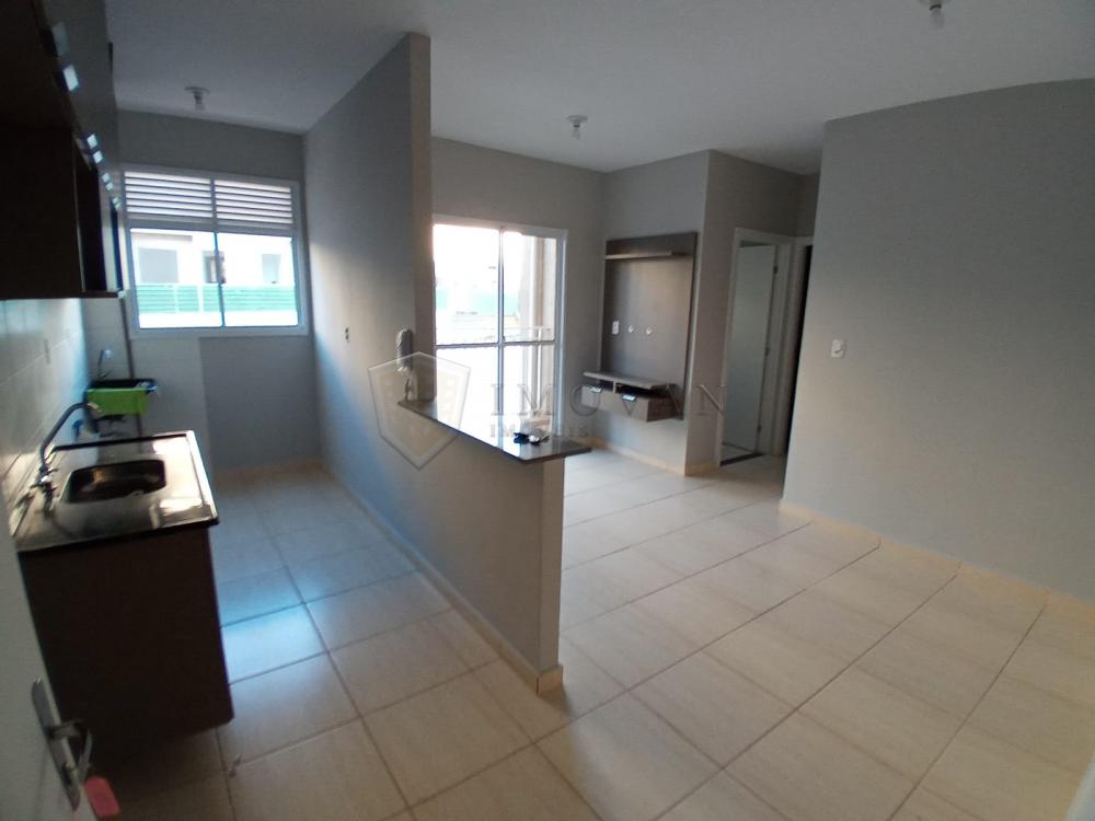 Alugar Apartamento / Padrão em Bonfim Paulista R$ 850,00 - Foto 4
