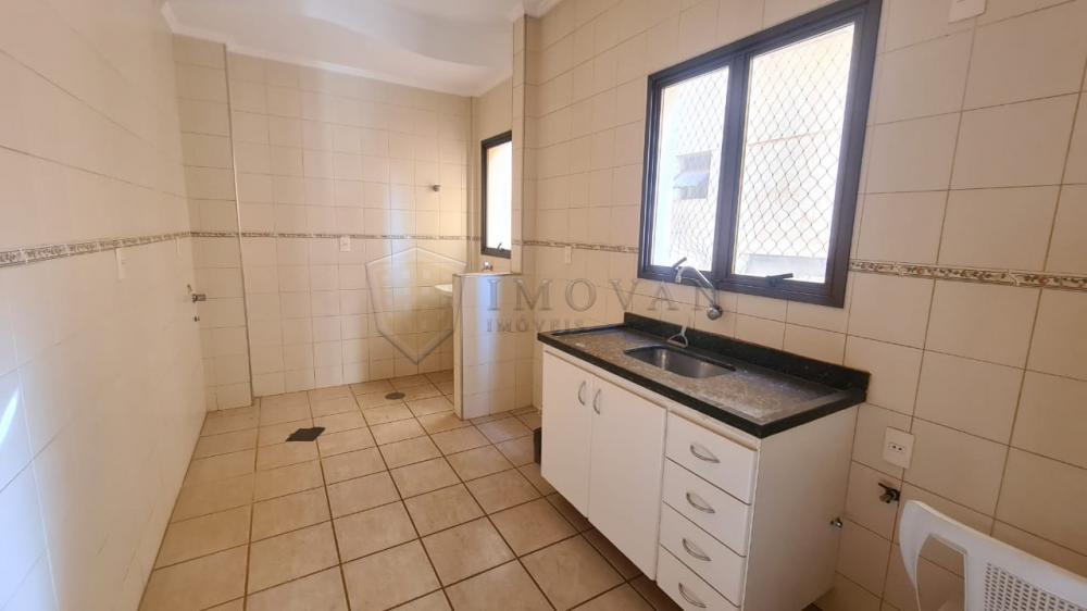 Alugar Apartamento / Padrão em Ribeirão Preto R$ 850,00 - Foto 4