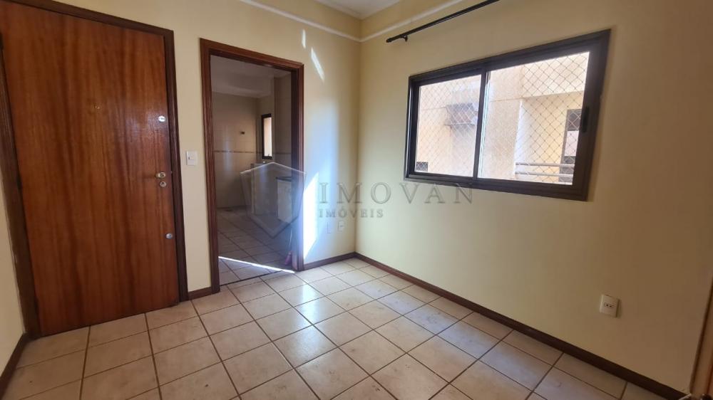 Alugar Apartamento / Padrão em Ribeirão Preto R$ 850,00 - Foto 3