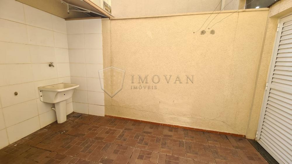 Alugar Apartamento / Padrão em Ribeirão Preto R$ 1.300,00 - Foto 11