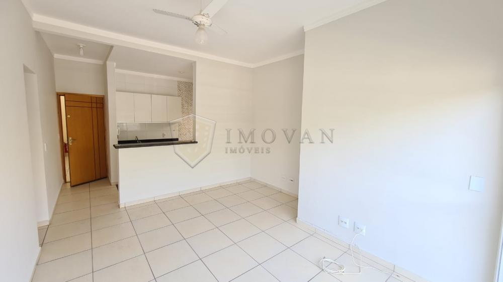 Alugar Apartamento / Padrão em Ribeirão Preto R$ 1.300,00 - Foto 3