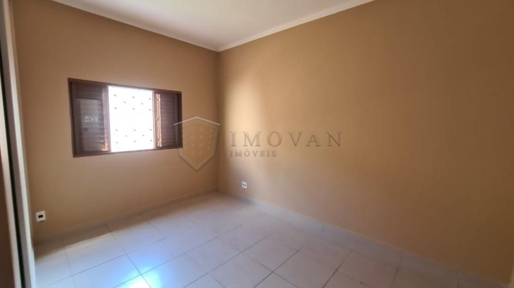 Alugar Casa / Padrão em Ribeirão Preto R$ 1.400,00 - Foto 15