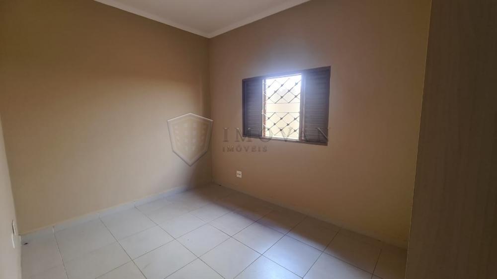 Alugar Casa / Padrão em Ribeirão Preto R$ 1.400,00 - Foto 13