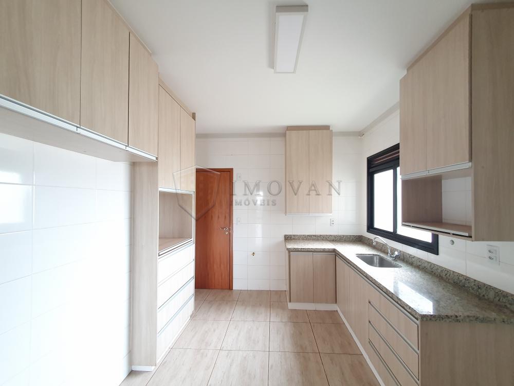 Alugar Apartamento / Padrão em Ribeirão Preto R$ 2.800,00 - Foto 2