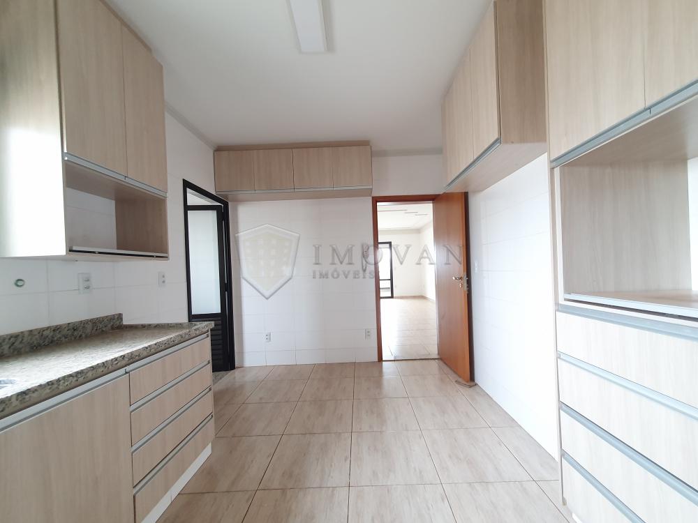 Alugar Apartamento / Padrão em Ribeirão Preto R$ 2.800,00 - Foto 4