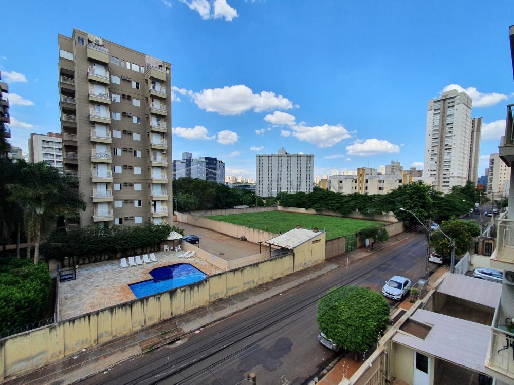 Alugar Apartamento / Padrão em Ribeirão Preto R$ 1.000,00 - Foto 11