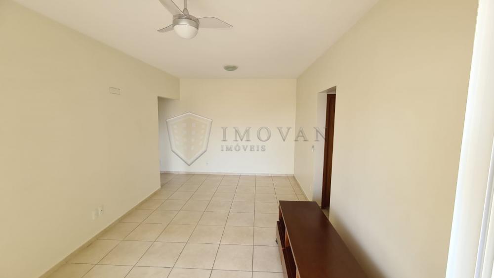 Alugar Apartamento / Padrão em Ribeirão Preto R$ 1.400,00 - Foto 3