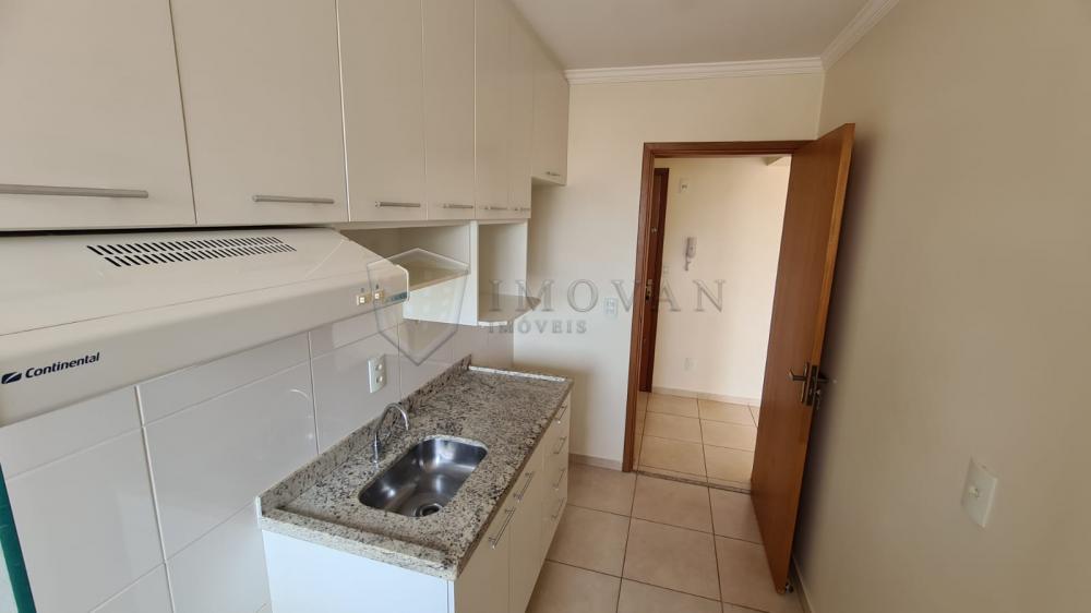 Alugar Apartamento / Padrão em Ribeirão Preto R$ 1.400,00 - Foto 5