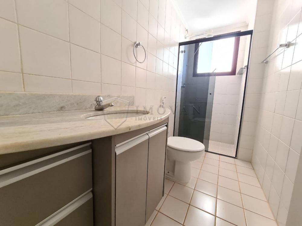 Alugar Apartamento / Padrão em Ribeirão Preto R$ 1.690,00 - Foto 12