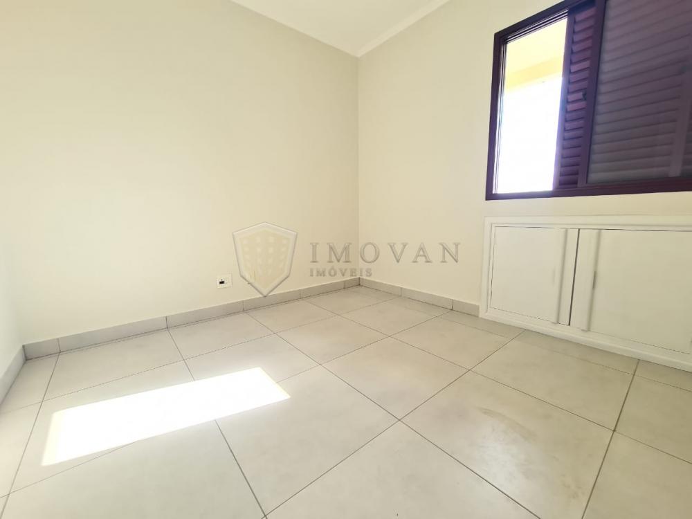 Alugar Apartamento / Padrão em Ribeirão Preto R$ 1.690,00 - Foto 17