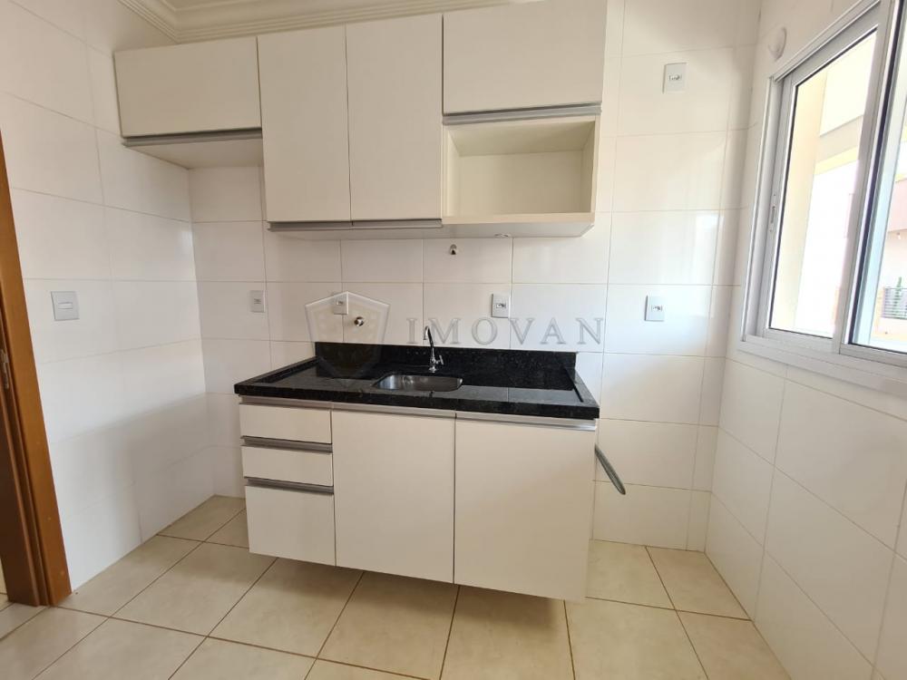 Alugar Apartamento / Padrão em Ribeirão Preto R$ 1.390,00 - Foto 9