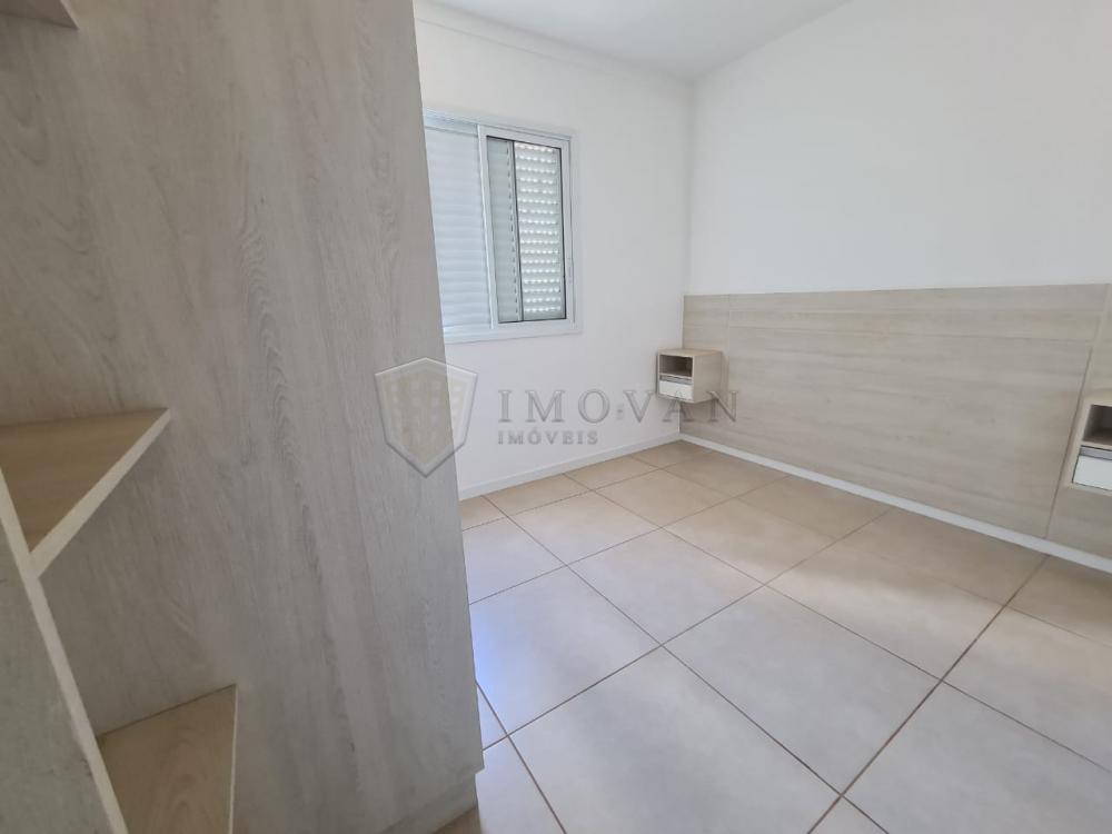 Alugar Apartamento / Padrão em Ribeirão Preto R$ 1.800,00 - Foto 13