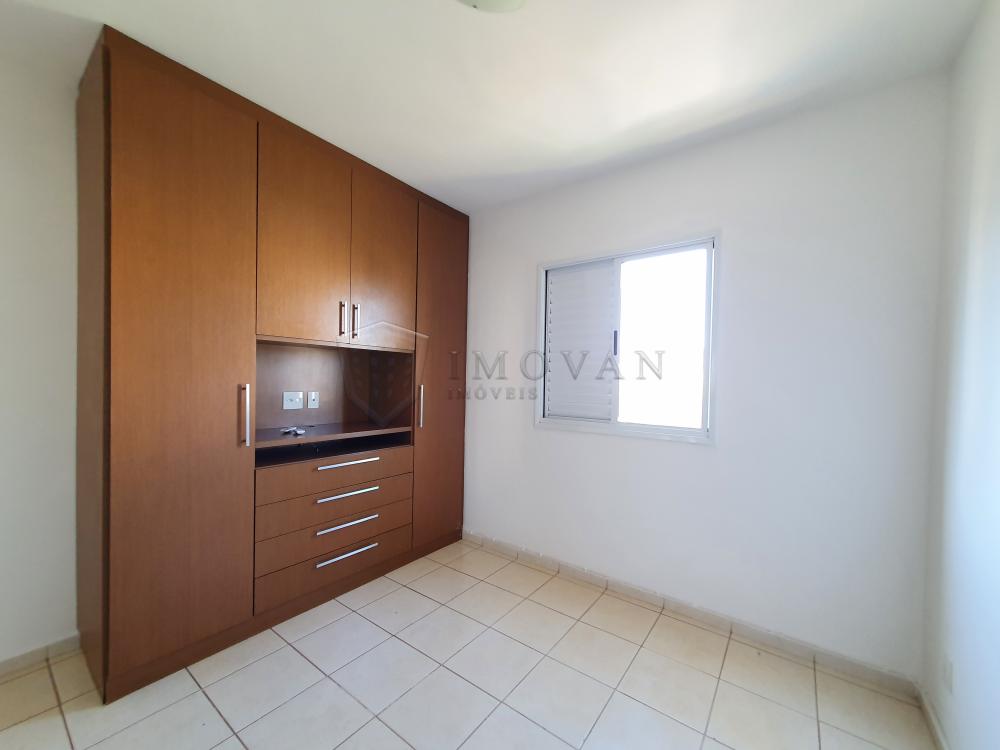 Alugar Apartamento / Padrão em Ribeirão Preto R$ 2.000,00 - Foto 11