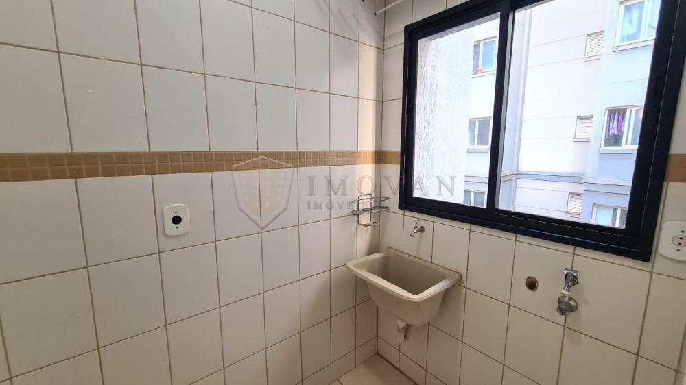 Alugar Apartamento / Padrão em Ribeirão Preto R$ 900,00 - Foto 5