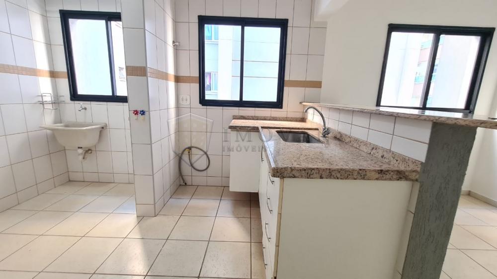 Alugar Apartamento / Padrão em Ribeirão Preto R$ 900,00 - Foto 4