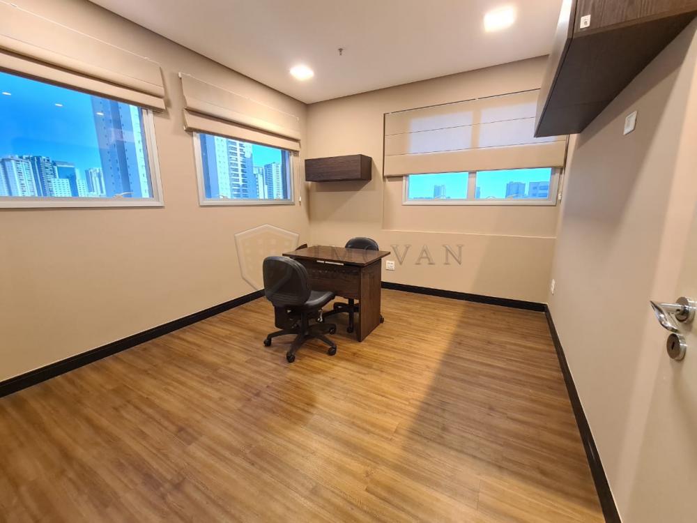 Alugar Comercial / Sala em Ribeirão Preto R$ 6.000,00 - Foto 14