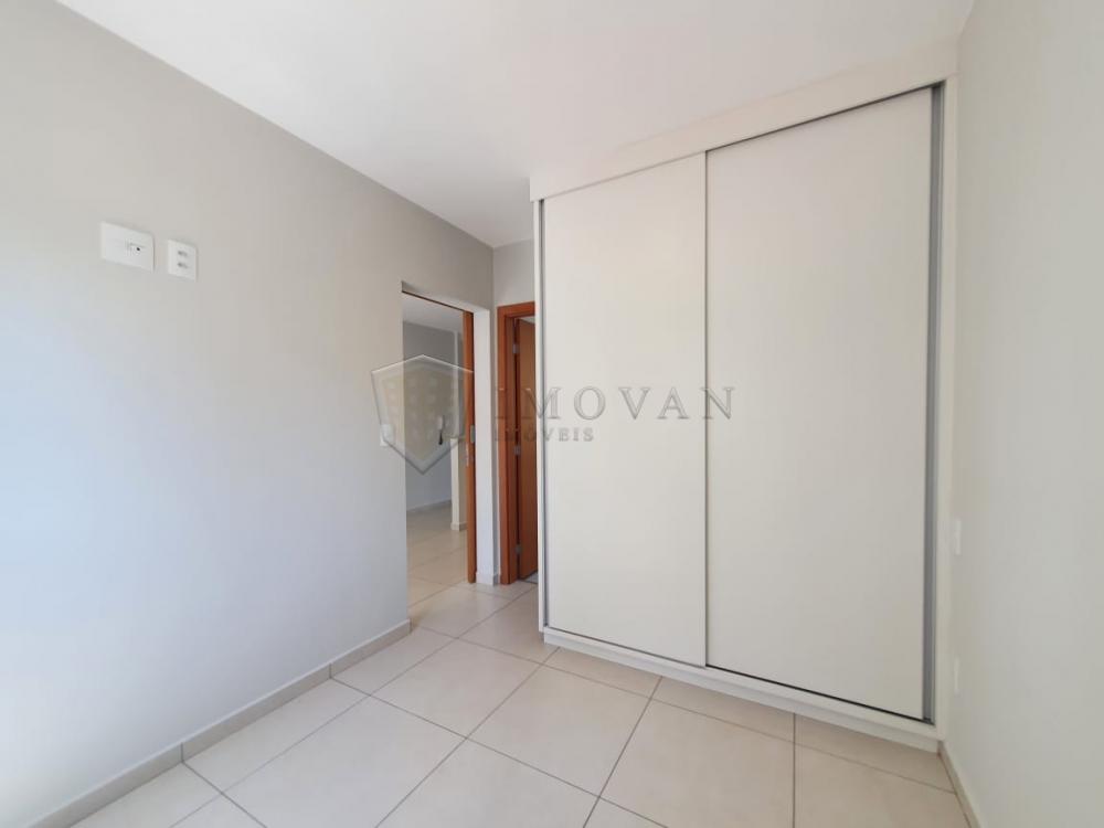 Alugar Apartamento / Padrão em Ribeirão Preto R$ 1.800,00 - Foto 8