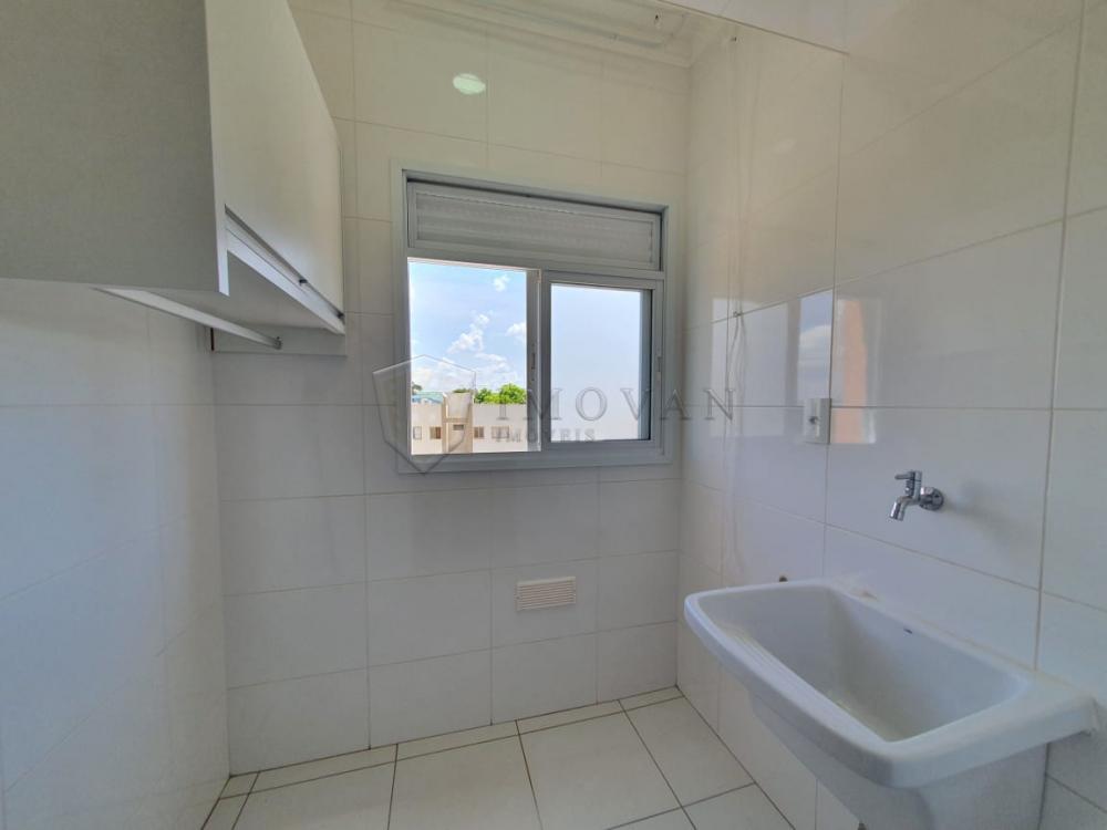 Alugar Apartamento / Padrão em Ribeirão Preto R$ 1.800,00 - Foto 4