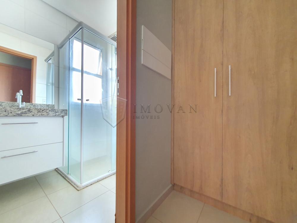 Alugar Apartamento / Padrão em Ribeirão Preto R$ 1.950,00 - Foto 11