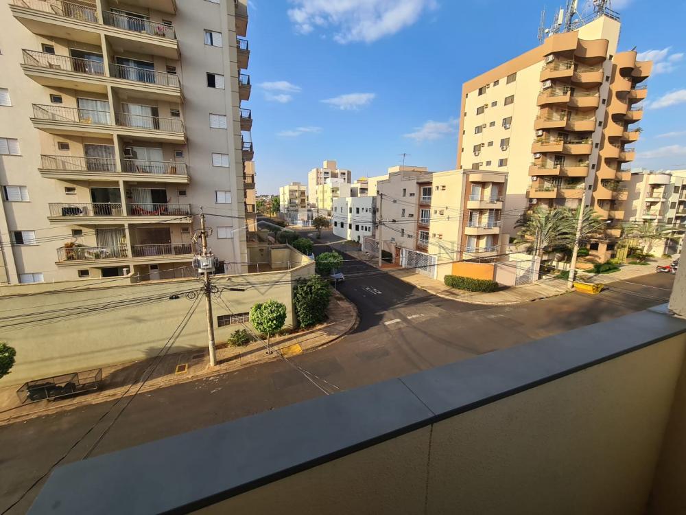 Alugar Apartamento / Padrão em Ribeirão Preto R$ 850,00 - Foto 10