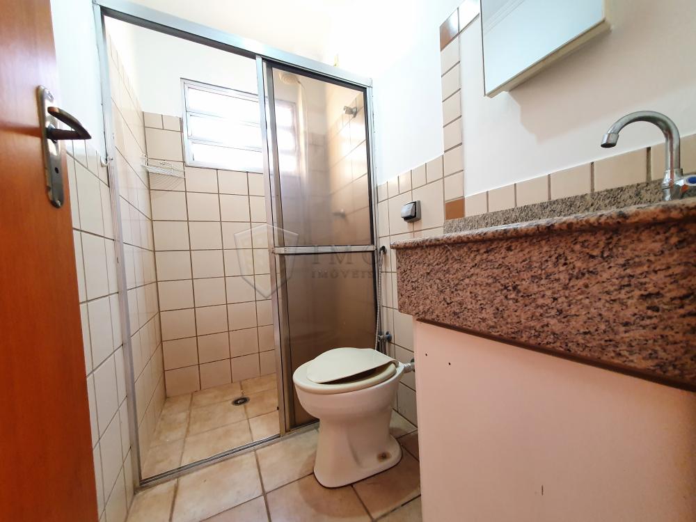 Alugar Apartamento / Padrão em Ribeirão Preto R$ 700,00 - Foto 9