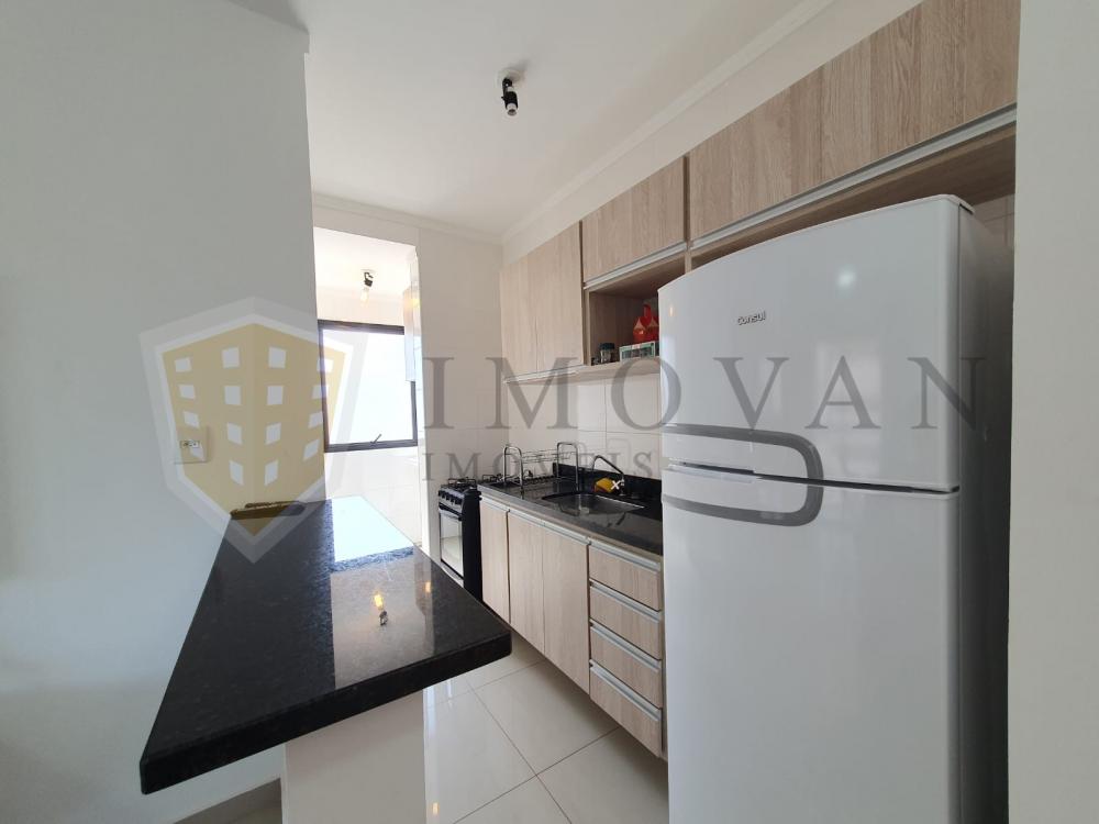 Alugar Apartamento / Padrão em Ribeirão Preto R$ 1.500,00 - Foto 2