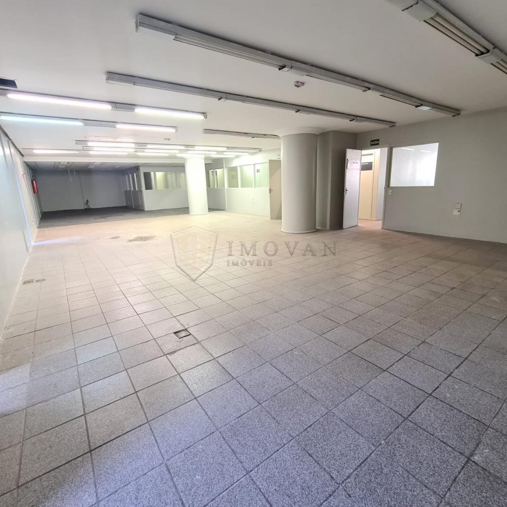 Alugar Comercial / Salão em Condomínio em Ribeirão Preto R$ 45.000,00 - Foto 20