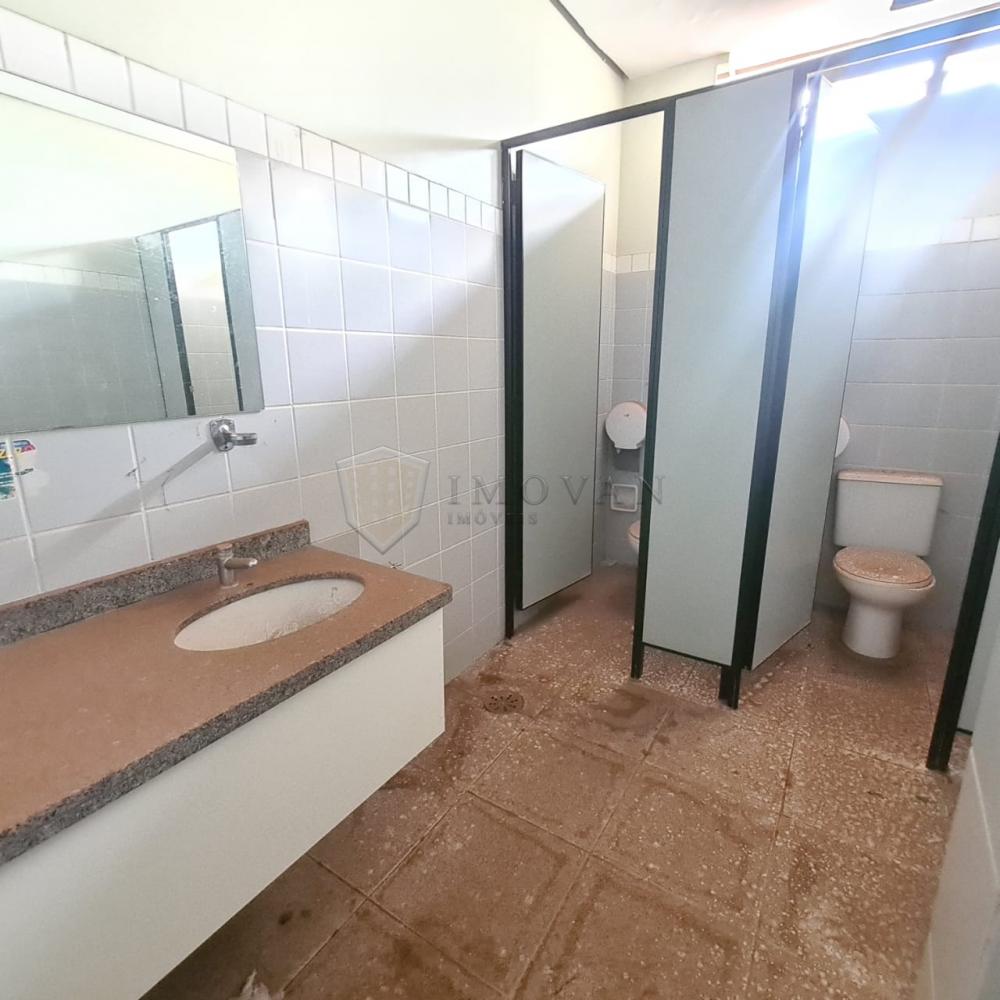 Alugar Comercial / Salão em Condomínio em Ribeirão Preto R$ 45.000,00 - Foto 25