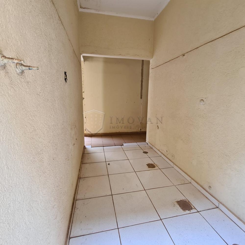 Alugar Casa / Padrão em Ribeirão Preto R$ 1.600,00 - Foto 6