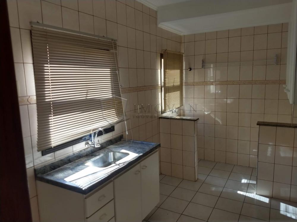 Comprar Apartamento / Padrão em Ribeirão Preto R$ 180.000,00 - Foto 4