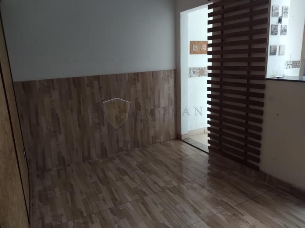 Alugar Apartamento / Padrão em Ribeirão Preto R$ 900,00 - Foto 4