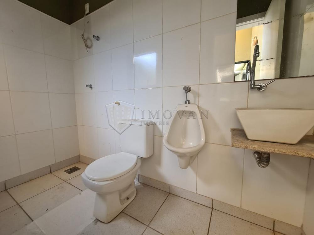 Alugar Comercial / Ponto Comercial em Ribeirão Preto R$ 3.600,00 - Foto 14