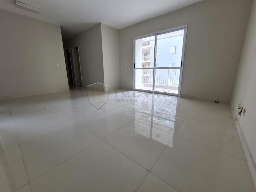 Alugar Apartamento / Padrão em Ribeirão Preto R$ 2.400,00 - Foto 2