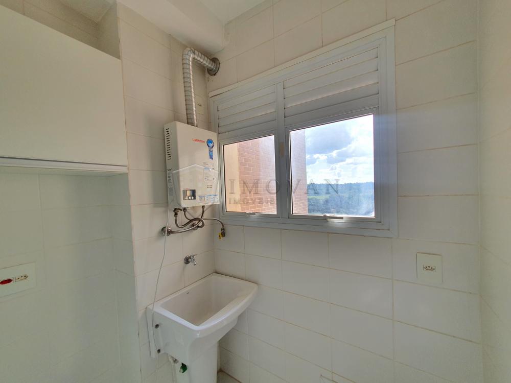 Alugar Apartamento / Padrão em Ribeirão Preto R$ 1.800,00 - Foto 4