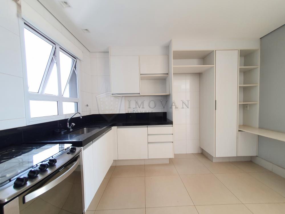 Alugar Apartamento / Padrão em Ribeirão Preto R$ 2.700,00 - Foto 2