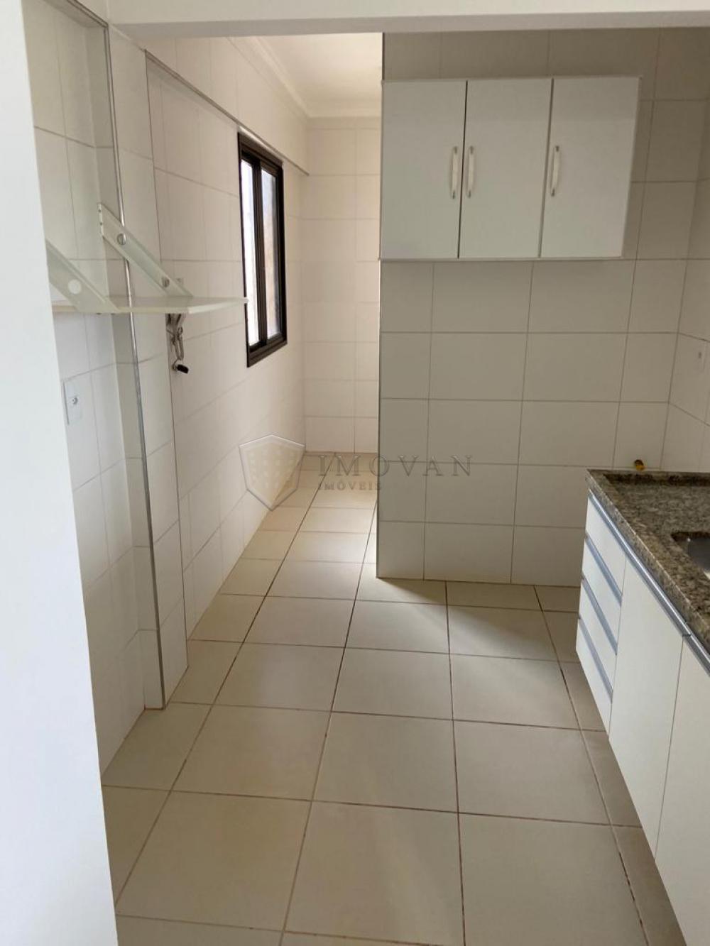 Alugar Apartamento / Padrão em Ribeirão Preto R$ 950,00 - Foto 3