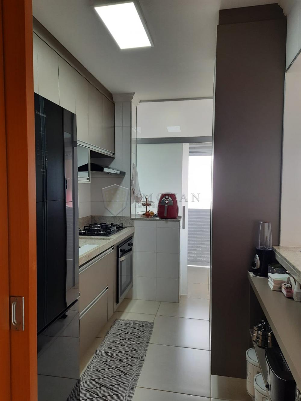 Comprar Apartamento / Padrão em Ribeirão Preto R$ 570.000,00 - Foto 2