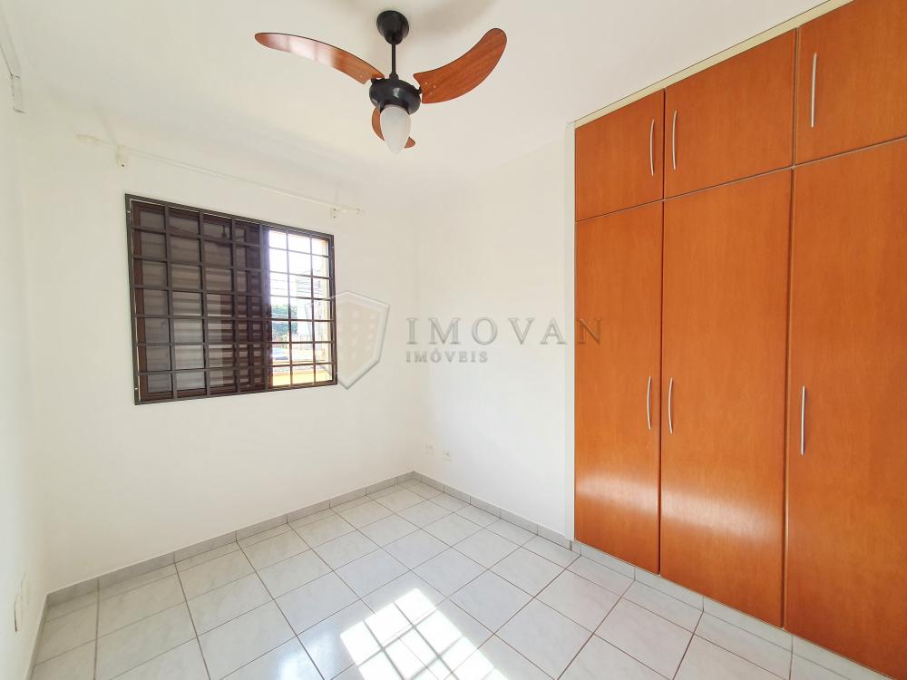 Alugar Apartamento / Padrão em Ribeirão Preto R$ 1.500,00 - Foto 9