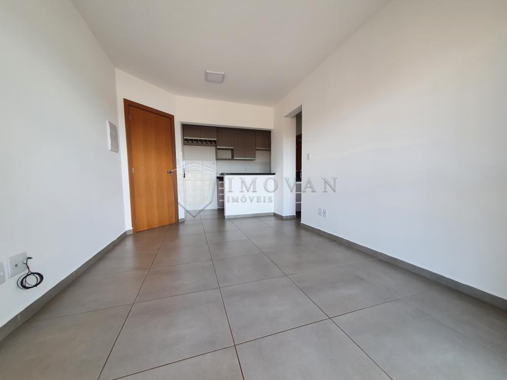 Alugar Apartamento / Padrão em Ribeirão Preto R$ 1.000,00 - Foto 8