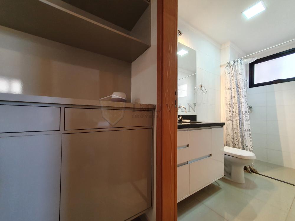 Alugar Apartamento / Padrão em Ribeirão Preto R$ 1.700,00 - Foto 13