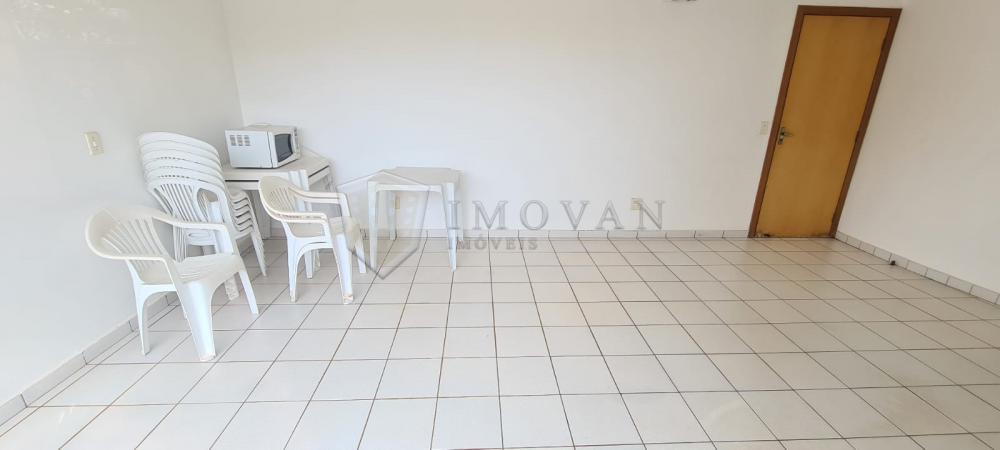 Alugar Apartamento / Padrão em Ribeirão Preto R$ 1.500,00 - Foto 17