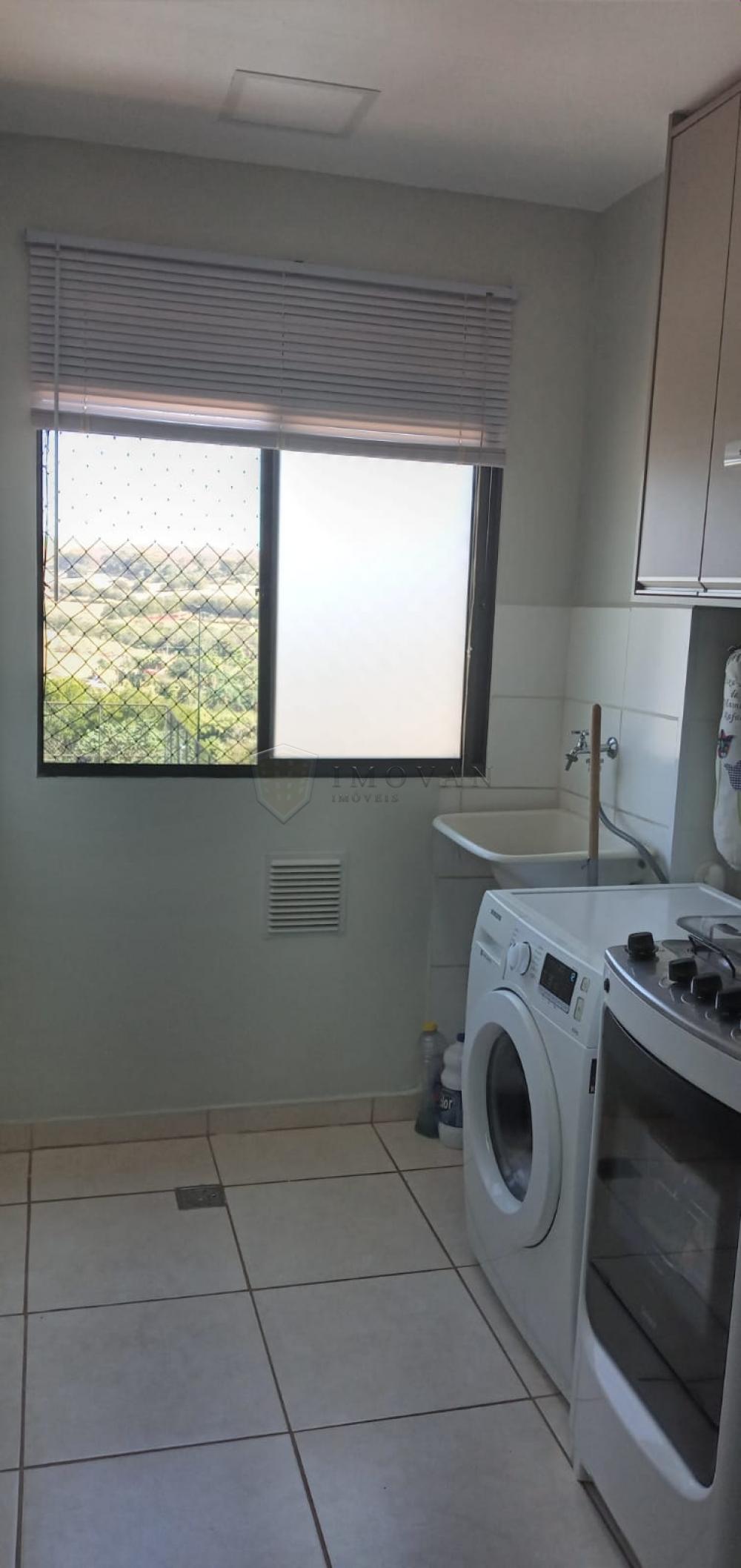 Alugar Apartamento / Padrão em Bonfim Paulista R$ 800,00 - Foto 3