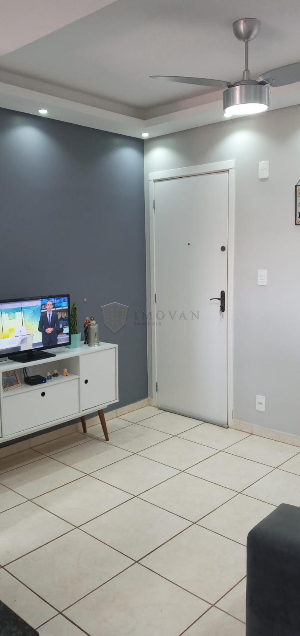 Alugar Apartamento / Padrão em Bonfim Paulista R$ 800,00 - Foto 1