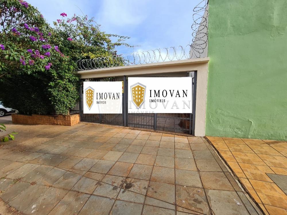 Alugar Casa / Padrão em Ribeirão Preto R$ 3.800,00 - Foto 1