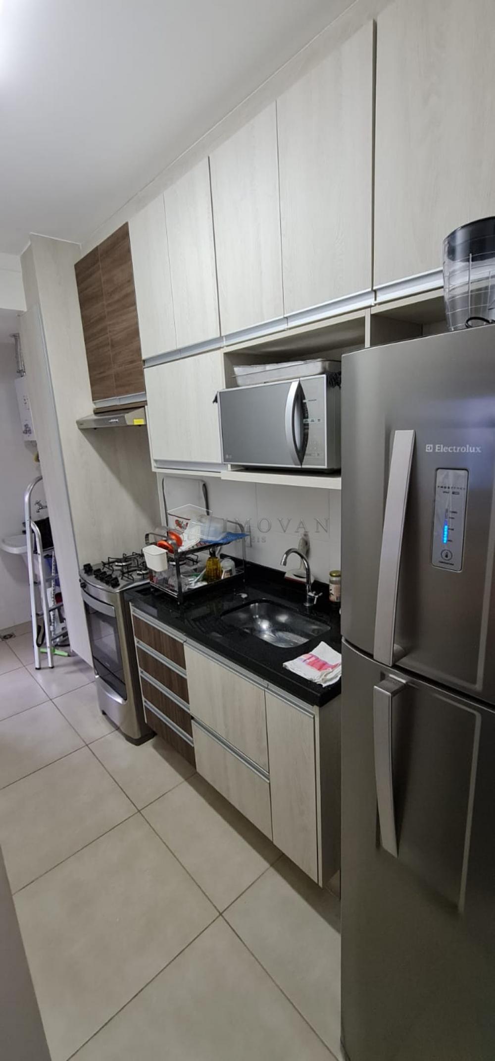 Alugar Apartamento / Padrão em Ribeirão Preto R$ 1.900,00 - Foto 4