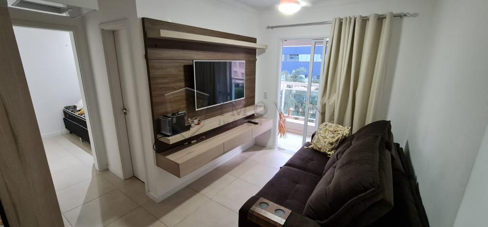 Alugar Apartamento / Padrão em Ribeirão Preto R$ 1.900,00 - Foto 7