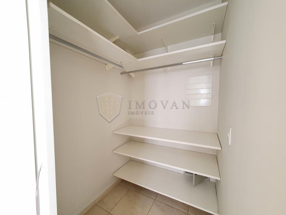 Alugar Apartamento / Padrão em Ribeirão Preto R$ 1.600,00 - Foto 11
